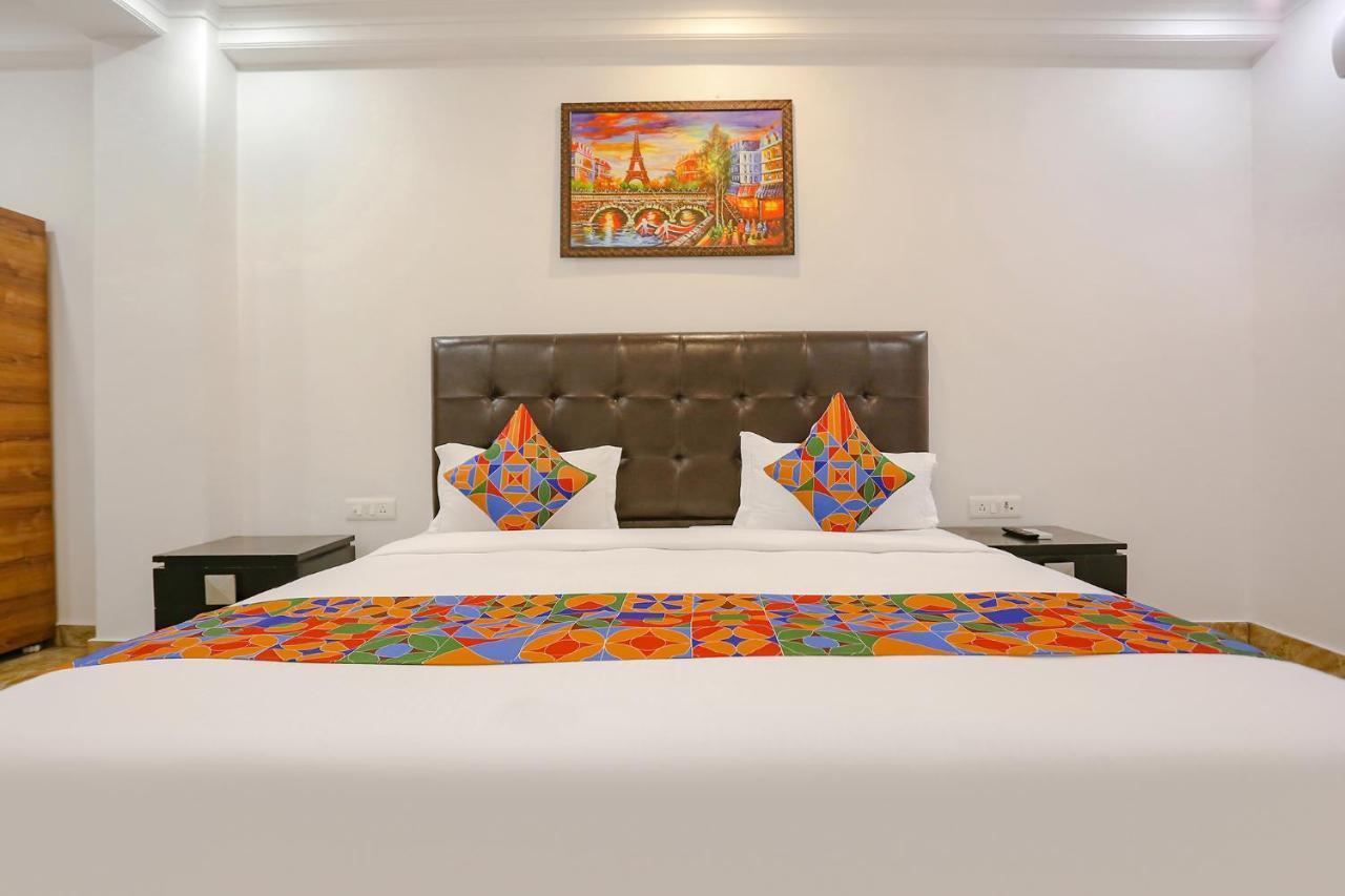 Fabexpress Taj Residency Near Yashobhoomi Convention Centre Hotel Delhi Kültér fotó