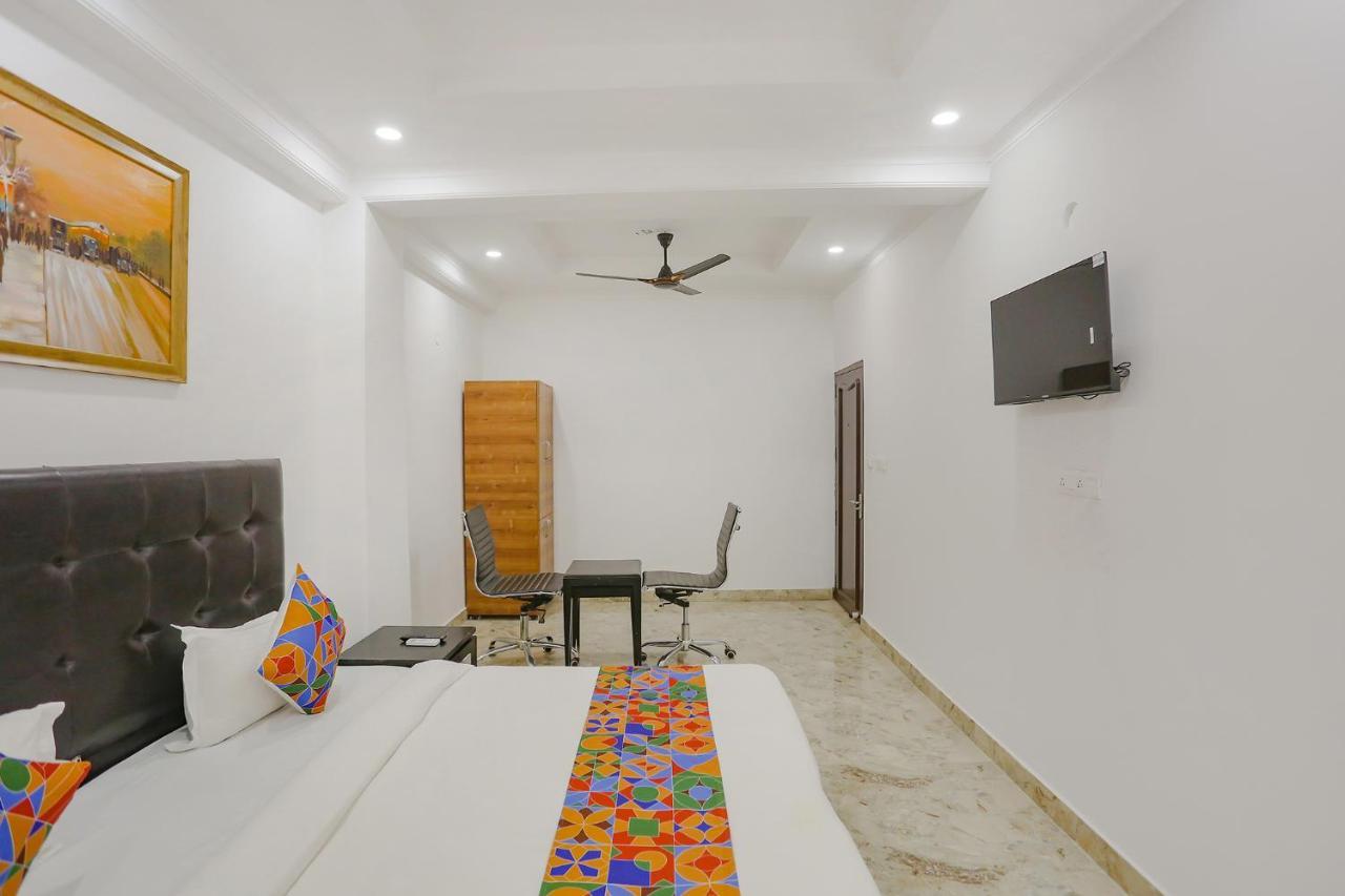 Fabexpress Taj Residency Near Yashobhoomi Convention Centre Hotel Delhi Kültér fotó