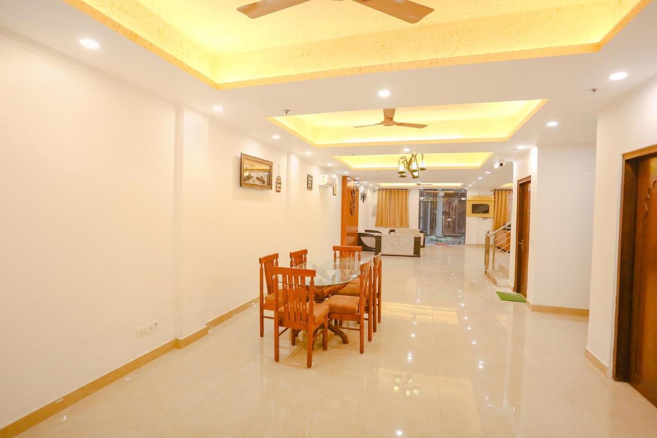 Fabexpress Taj Residency Near Yashobhoomi Convention Centre Hotel Delhi Kültér fotó